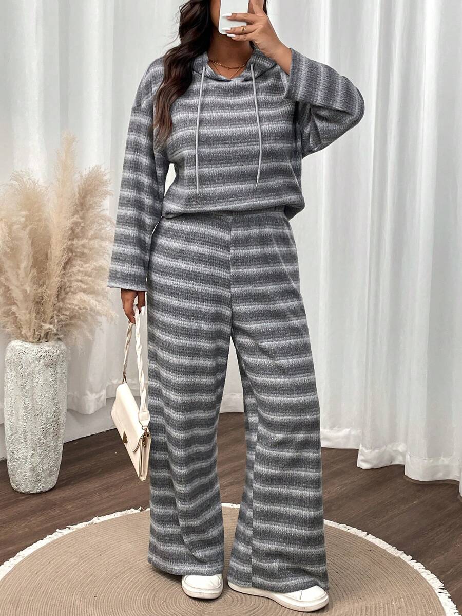 SHEIN LUNE 2pcs/Set Plus Size Striped Casual Hoodie Sweatshirt And Pants Outfit