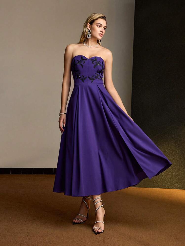 EMBROIDERY PLANTS PATTERN FOLD PLEATED FLARE HEM TUBE DRESS