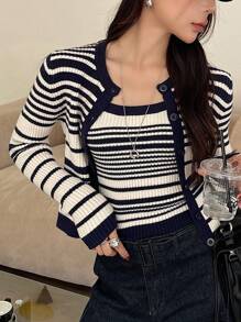 DAZY Bộ 2 áo ba lỗ dệt kim kẻ sọc màu tương phản mặc thường ngày cho nữ và áo len cardigan, mùa thu/đông - Màu xanh hải quân - Xem 3