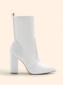 CUCCOO BASICS Damen modische weiße Stoff-Stretch-Spitze-Chunky-Heel Stiefel bis zur Mitte des Schienbeins, geeignet für Pendeln, Dates, Partys, Urlaub zu Weihnachten und Neujahr, Herbst- und Winterstimmung, Valentinstag