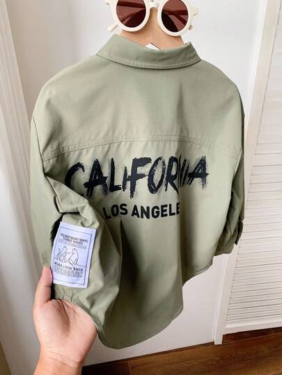 SHEIN Tween Boy Casual Sports Graffiti Letter Print Pattern Turndown Collar Open Front Long Sleeve Loose Woven Solid Color Shirt, Suitable For Commute, School, Everyday Casual, Vacation, Sports And Spring, Summer, Autumn, Winter Seasons