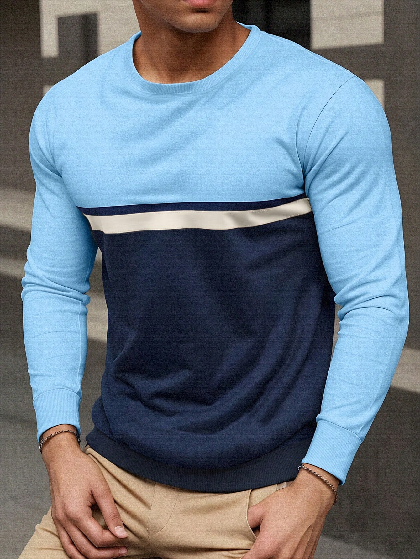 Manfinity Dauomo Men's Casual Colorblock Round Neck Sweatshirt, Autumn