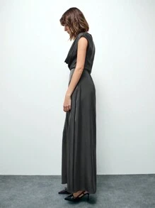 Maija Elegantes langes Kleid mit drapiertem Ausschnitt, Puffärmeln, geraffter Taille und A-Linie, glänzender Satin, geeignet für Partys, Valentinstag