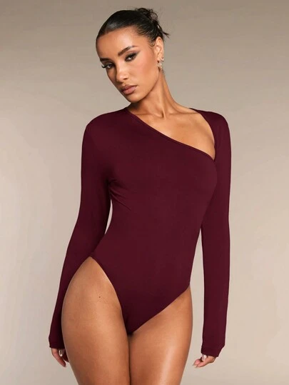 SHEIN BAE 1pc Women Black Asymmetrical Asymmetric Shoulder Form-Fitting Long Sleeve Bodysuit, Versatile Everyday Wear