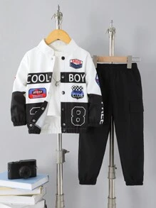 2 Stücke Set Kleine Jungenfreizeitkleidung mit Motorrad-Element-Aufdruck auf Kragen Jacke und Cargohose. Die Jacke verfügt über ein Motorrad-Druckdesign mit einem Stehkragen, um einen Look zu präsentieren. Kombiniert mit der Cargohose mit Motorrad-Aufdruck und Stehkragen-Design verleiht dem gesamten Outfit einen modischeren und personalisierten Look.