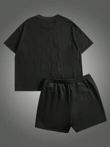 Manfinity VCAY Men's Plus Size Loose Knit Round Neck T-Shirt And Shorts Set
