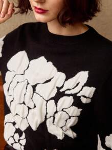 MOTF FLORAL PATTERN SWEATER