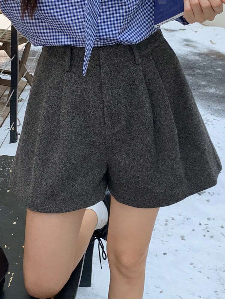 Pantalones cortos minimalistas lisos para mujer, adecuados para el uso diario en otoño e invierno