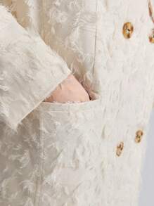 Ontre 白杏色特殊面料提花镂空宽肩带宽松简约长款开衫，秋冬 - 杏色 - 查看 5