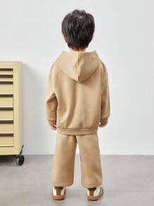 SHEIN Set de 2 piezas de sudadera y pantalón de chándal con estampado de letras para niños pequeños, apropiado para ocasiones casuales y deportivas en otoño/invierno
