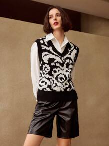 MOTF PREMIUM 满版图案 V 领毛衣背心（不含衬衫）