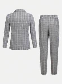 SHEIN Leap Crew TeenBoys 2 bộ đồ thường ngày đơn giản A.M. Gentleman thoải mái siêu tiết kiệm cùng màu cùng chất lượng phẳng cổ thuyền kẻ sọc trang trọng bộ đồ vest Homecoming; Phục hưng; Trang phục mùa thu; Quần áo bé trai tuổi teen; Áo khoác mùa thu; Trang phục mùa thu thu/đông - Nhiều màu - Xem 2