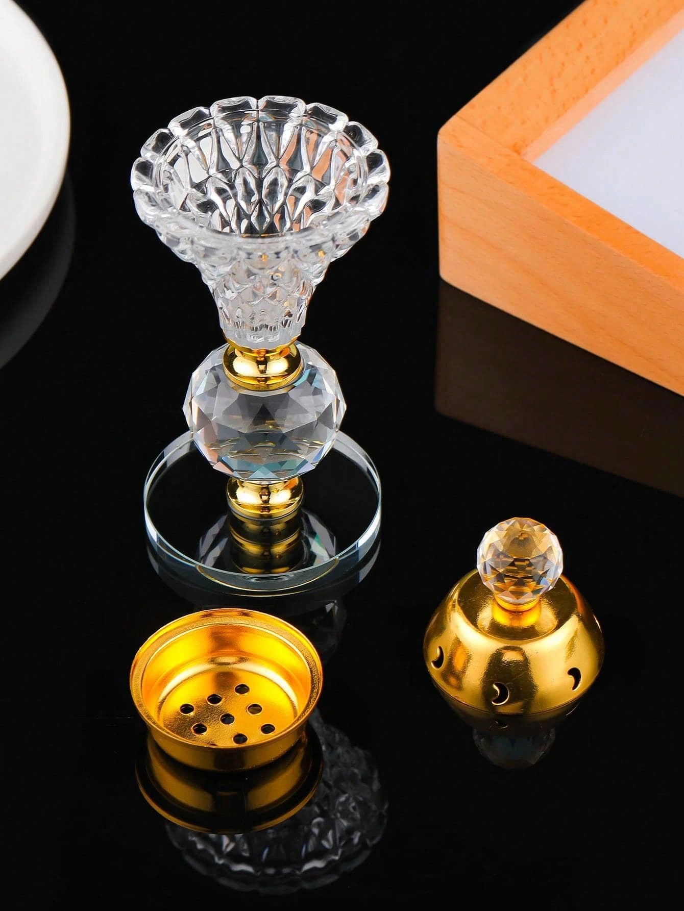 استمتع بجو من الفخامة والأناقة مع موقد البخور البل...