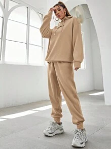 EURMUSE 棉质标语图案落肩抽绳连帽衫和运动裤 - 米色 - 查看 3