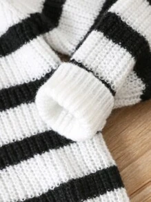 1pc Casual Boys' Cozy Fashionable Simple Practical Versatile Half-Open Collar Deer Plush Comfortable Thick Warm Striped Hoodie Sweater, Suitable For Back To School, Daily Wear, Travel, Sports, Autumn/Winter - Black and White - View 5