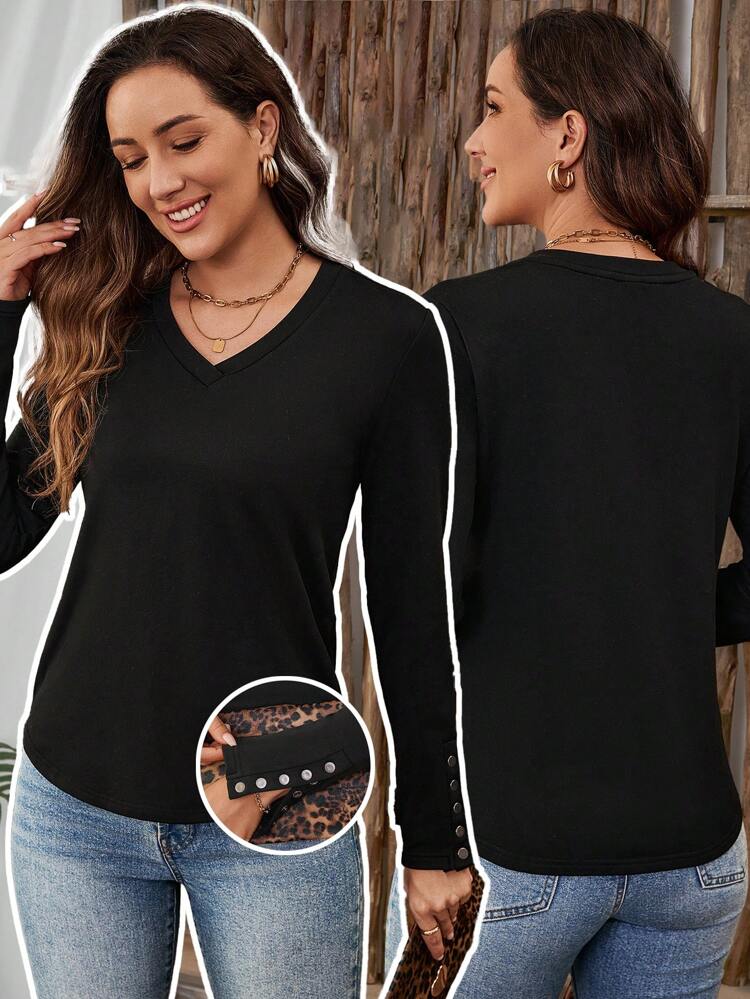 Fuzzy Top Women's Black Thermal Lined Basic T-Shirt With Button Decoration On The Cuffs