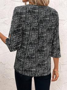 SHEIN Clasi Chemisier casual de bureau à manches courtes, col rond avec décoration de boutons en métal pour femmes