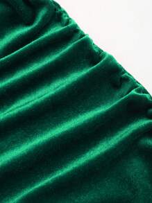 Sweetra 1 chiếc váy liền thân không tay xếp ly màu trơn thanh lịch cho trang phục dự tiệc ngày lễ Maxi nhung dành cho nữ - Màu xanh lá cây đậm - Xem 4