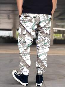 Manfinity Roghcode Men's Street Allover Print Flap Pocket Loose Cargo Pants - Grey - View 2