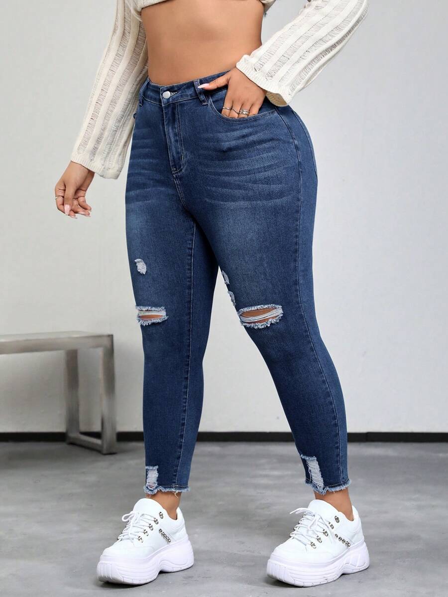 SHEIN EZwear 大码时尚百搭洗水破洞紧身牛仔裤 - 藍色 - 查看 1
