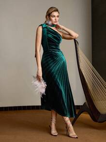 MOTF Soiréza VESTIDO CÓCTEL CON CHOKER, UN SOLO HOMBRO, VOLANTES LATERALES Y TERCIOPELO