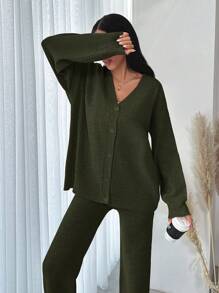 EURMUSE Bộ 2 áo len cardigan hở vai đơn giản màu trơn đơn giản cho nữ, cài nút phía trước và quần len rút eo - xanh quân đội - Xem 5
