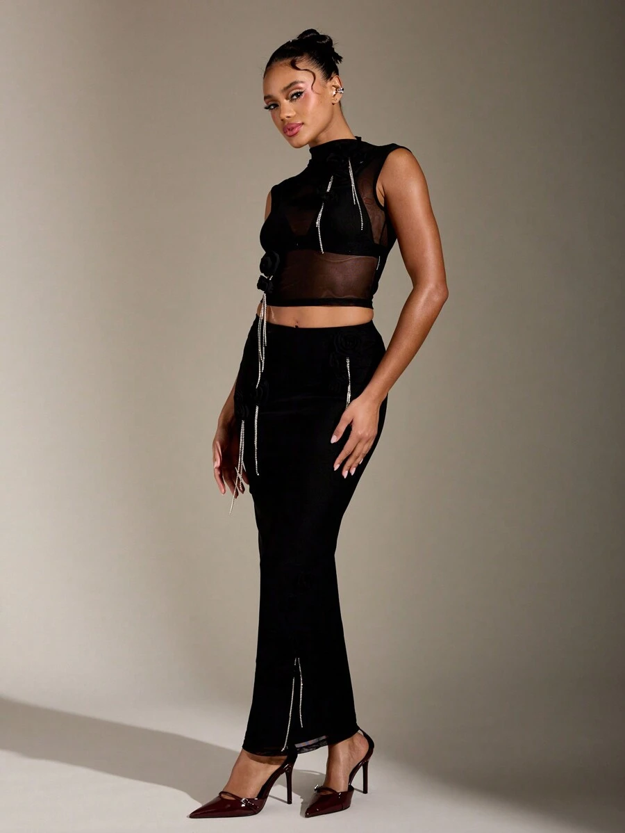 MISSGUIDED Flower And Crystal Embellished Mesh Contrast Crop Top & Long Sheath Skirt 2 Pieces Set - Black - View 1