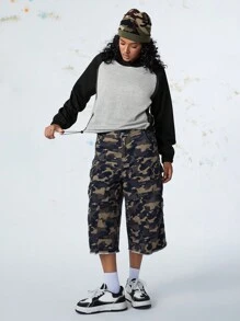 SHEIN Sports Sweatshirt Hoodie Kasual dengan Blok Warna dan Tali Serut di Bagian Bawah - Hitam - View 7