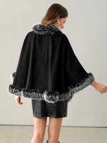 Anewsta 秋冬优雅毛绒拼布斗篷 - 黑色 - 查看 2