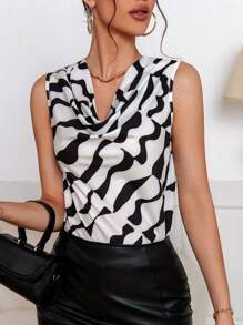 SHEIN Privé Women Elegant Sleeveless Wave Striped Open Neck Blouse - Multicolor - View 1