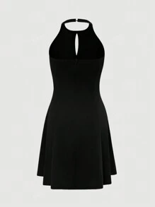 Elegant Hollow Bowknot Design Waist-Slim Sleeveless Halter Collar Dress