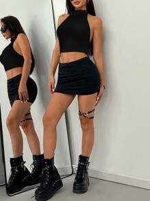 EgrlEra Tank Top Wanita Warna Polos, Model Crop & Pas Badan dengan Leher Halter Seksi - Hitam - View 4