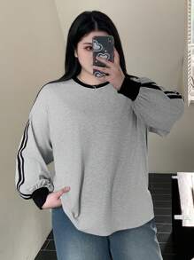Dazy Petite Plus Plus Size Color Block Splice Crew Neck Loose Fit Sweatshirt,Fall Clothes - Grey - View 6