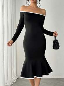 Chiquease Off-Shoulder Fishtail Hem Fitted Elegant Dress - Black - View 3