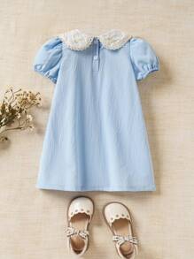 Souflis Souflis Đầm bé gái phong cách đồng quê mùa xuân hè dễ thương thêu hoa hướng dương màu cam có dây rút trang trí cổ áo với viền ren, màu xanh - Màu xanh lam - Xem 2