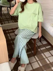 DAZY Set Of Round Neck T-Shirt Top And Plaid Pants Casual Loungewear Pajama