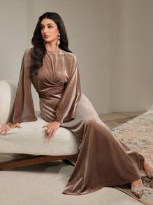 Veilorie Women Solid Color Round Neck Batwing Sleeve Elegant Dress With Waist Cross Details Modest