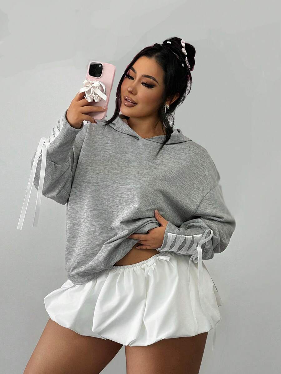 SHEIN SXY Plus Size Grey Hooded Sweatshirt With Bow Tie Decor, Fall/Winter - Grey - View 1