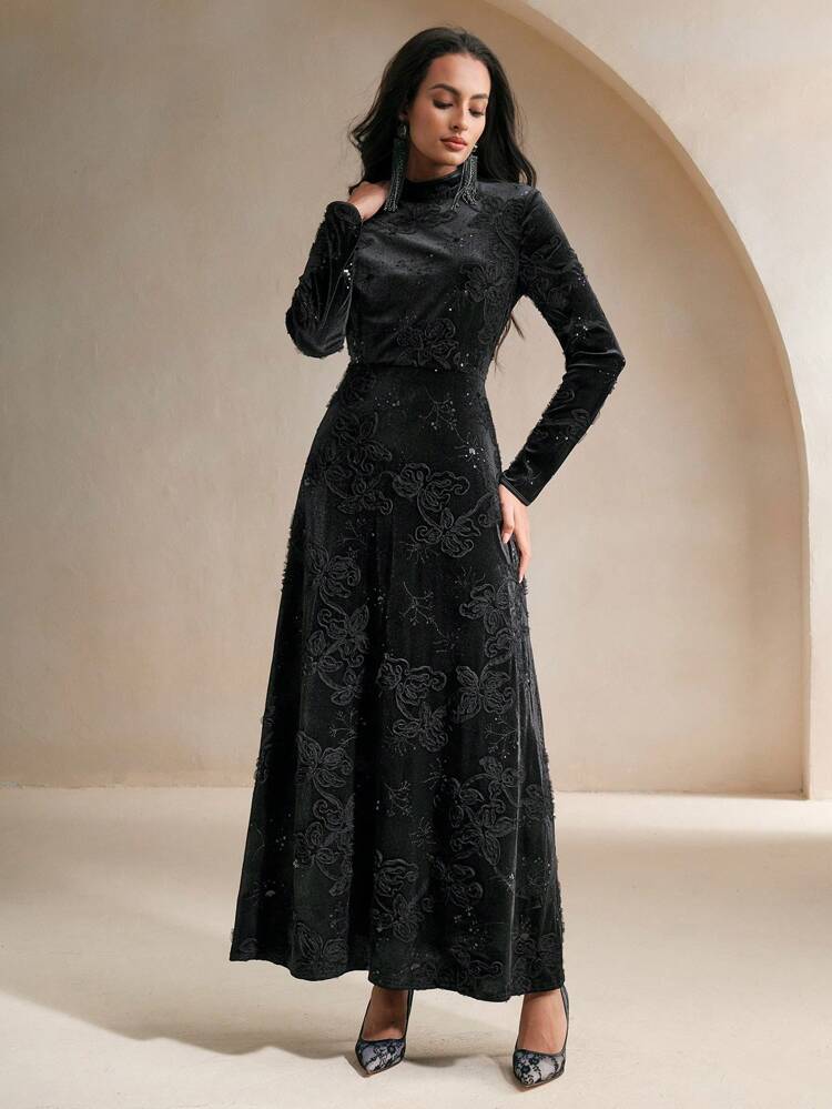 Women's Autumn Early Autumn Elegant Beaded Embroidery Ruched Waist Slim Fit Stand Collar Velvet Dress For Holiday Party Clothes Maxi Women Outfit