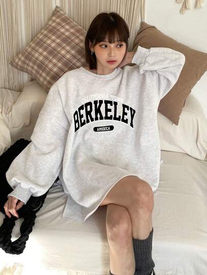 DAZY Women's Oversized Drop Shoulder Letter Print Thermal Lined Pullover Sweatshirt, Fall/Winter