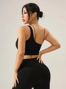 SHEIN Sports Women Minimalist Solid Color Seamless Asymmetrical Neckline Sports Bra - Black - View 2
