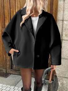 Chiquease 女款驼色 杏色 卡其色 纯色 贴袋 口袋 前开扣 蝙蝠袖 可爱 性感 长袖 秋冬 休闲 时尚 百搭 彼得潘领 大衣 外套