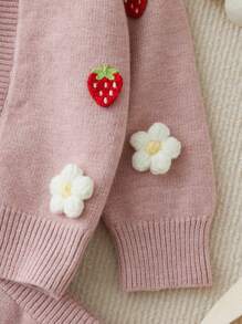 Bộ áo len đan thủ công cho bé gái có thêu hình dâu tây và hoa, mềm mại & ấm áp, dễ thương & thanh lịch, thích hợp cho các chuyến đi chơi, du lịch, gia đình, tiệc tùng - Hồng - Xem 5