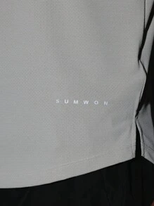 SUMWON Áo thun Activewear Superior Fit cao cấp thoáng khí có in phản quang và đường may gia cố - Màu Khaki - Xem 7