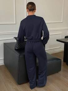 Livesso Set de 2 piezas de top de manga larga con cuello redondo y botones delanteros y pantalones de unicolor, nueva colección de otoño, conjunto de ropa de descanso para volver a la escuela para mujeres - Azul Marino - Ver 4