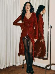 Poéselle 女式蕾丝透视连衣裙 勃艮第红连衣裙 荷叶边领 喇叭袖 开衩下摆 修身优雅连衣裙 红色派对连衣裙 红色女式连衣裙，勃艮第红，轻松别致基本款，性感连衣裙 纽扣修身连衣裙 蕾丝连衣裙 俱乐部女装 秋季服装 冬季女装 秋季女装 派对女装 长袖衬衫连衣裙 返校节连衣裙 冬季女装 万圣节服装 女装 圣诞节 - 酒紅色 - 查看 1