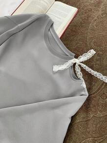 Dazy Petite Plus Damen Große Größen Lässig Kontrast Spitze Kordelzug Schulterfreier Loose Crew Neck Fleece Sweatshirt, Herbst/Winter, Damenmode