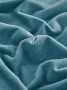 3件套蓝色天鹅绒水晶绒床品套装，秋冬季保暖法兰绒面料，双面纯色设计，宿舍床品套装，女士款，包含1个羽绒被套和2个枕套，超柔软，可机洗，不含填充物，尺寸可选：单人床、双人床、大号床、特大号床。