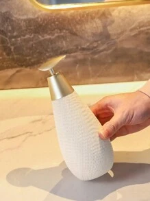 1pc Ceramic Soap Dispenser Hand Soap Dispenser,Vintage Creative Ceramic Soap Dispenser Refillable Liquid Great For Kitchen And Bathroom Decorative,Shower Gel Bottle,Shower Gel Bottle (White) Christmas For Holiday Gift Giving