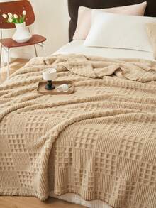 1pc Thick Cut-Out Jacquard Luxury Double-Sided Waffle Plush Fleece Blanket, Soft & Warm Reversible Blanket, Suitable For Living Room, Bedroom, Dorm, Furniture Decor - Camel - View 2